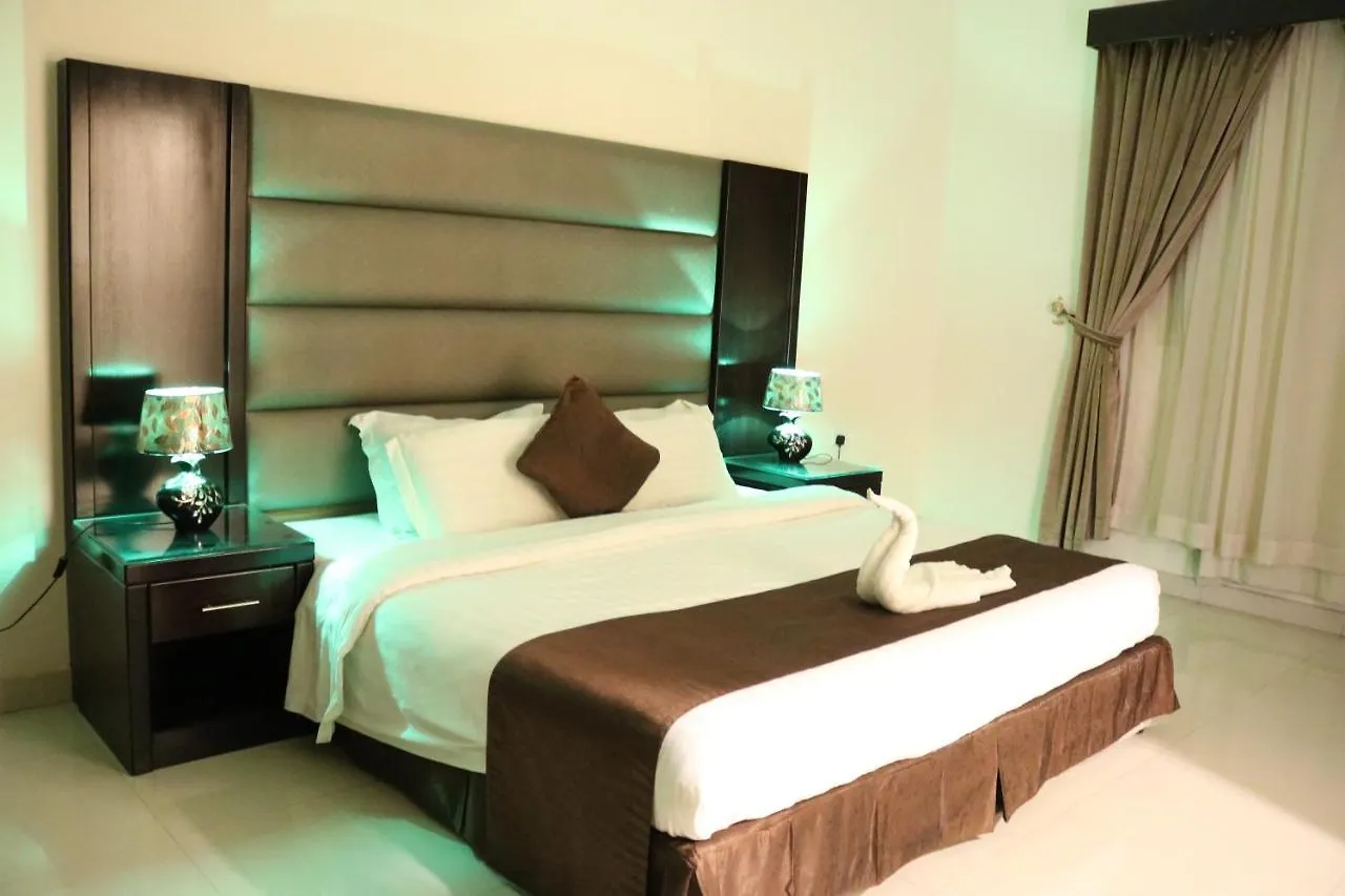 Hotel Manazel Maali Suites أجنحة منازل معالي Riyadh
